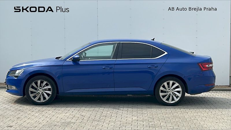 Škoda Superb (2018) 4X4GRT STY TD 140/2.0 A7F - fotka 3 z 30