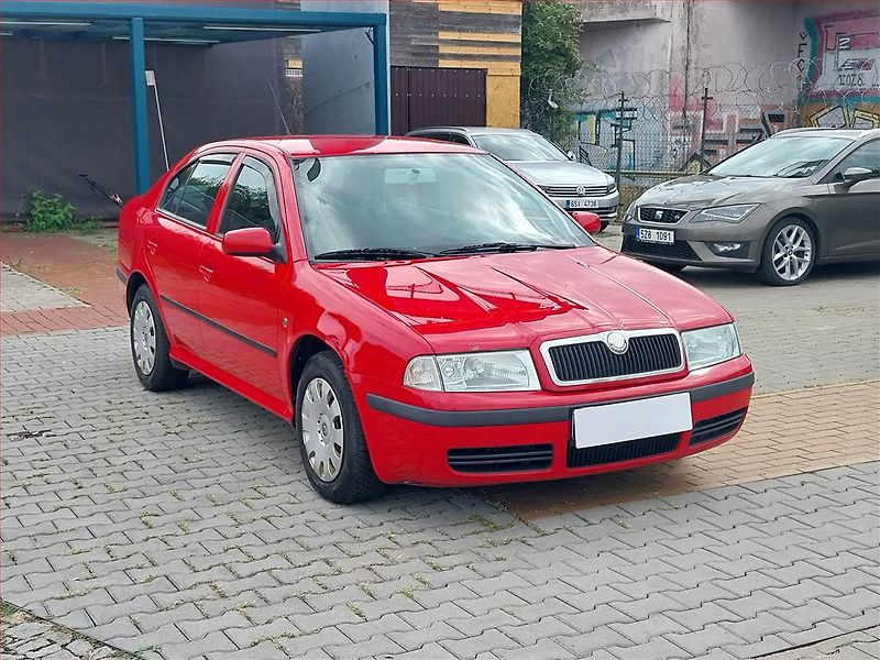 Škoda Octavia (2009) 1.9 TDI , Serv.kniha, nová STK - fotografie inzerátu