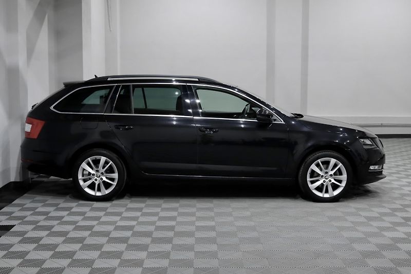Škoda Octavia 3 FL Combi 1.4 TSI 110 kW - fotka 3 z 31