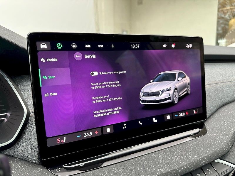 Škoda Octavia (2024) 1.5 TSI 110kW MHEV Top Selecti - fotka 16 z 24
