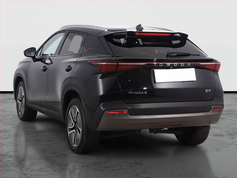 Omoda 5 EV (2025) Premium 61 kWh - fotka 4 z 25
