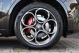 Alfa Romeo Stelvio 2,2 D 16V 210k Veloce AT8-Q4 - náhled 51