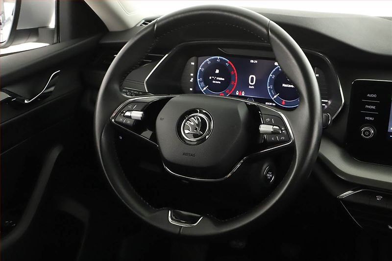 Škoda Octavia (2022) Ambition 2.0 TDI, ČR,1.maj - fotka 12 z 13