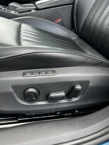 Škoda Superb 2.0TDI DSG Virtual, Kůže, TZ - fotka 7 z 28