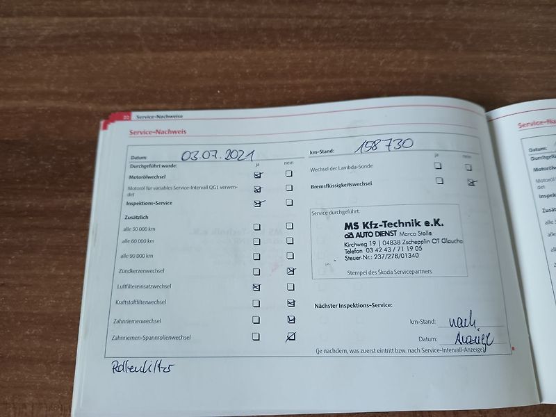 Škoda Fabia 1.6 Combi Ambiente - fotka 30 z 33