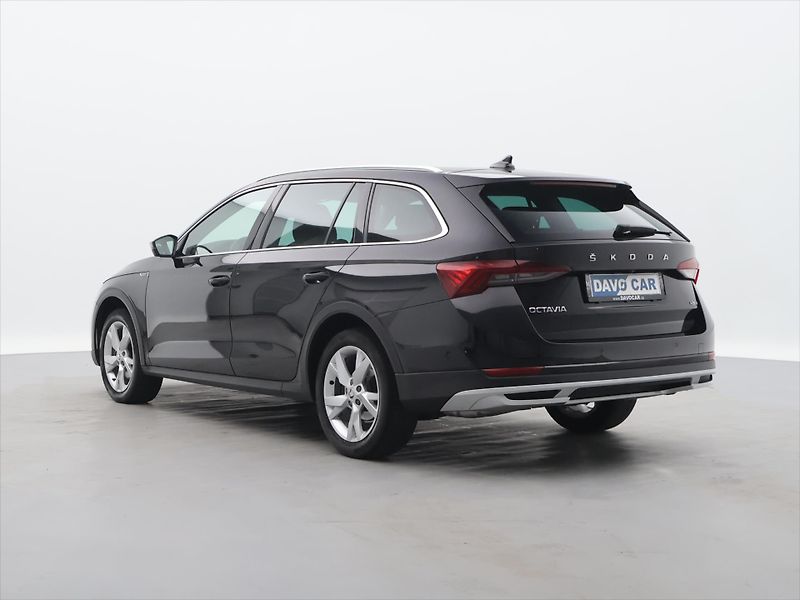 Škoda Octavia 2,0 TDI DSG Matrix Scout DPH - fotka 5 z 25