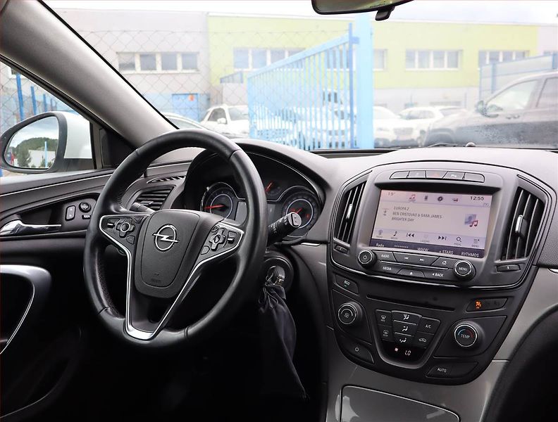 Opel Insignia (2017) 1.6 CDTI, Serv.kniha, Navi - fotka 7 z 16