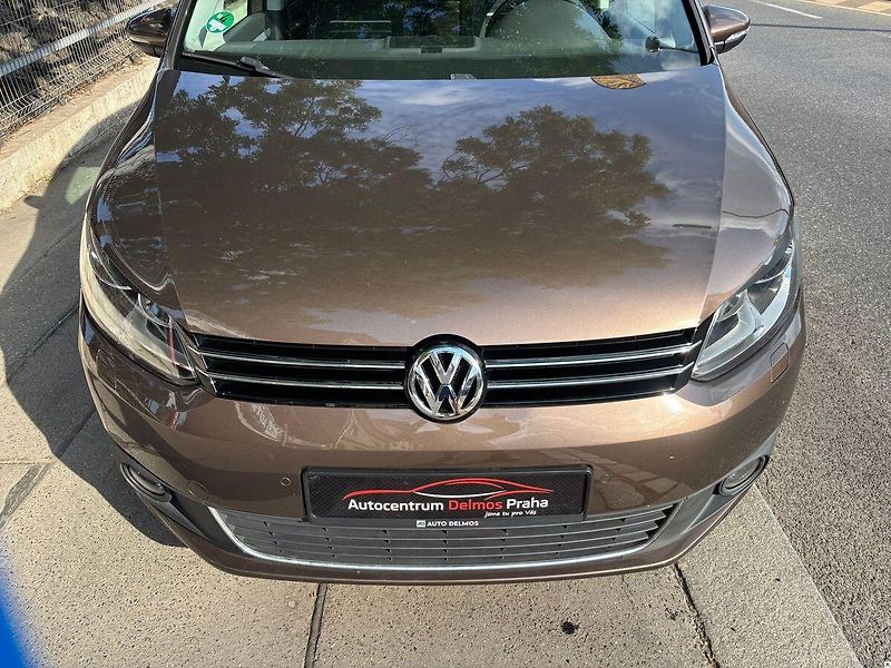 Volkswagen Touran 1.4TSI-103KW.DSG.7MÍST.ZÁRUKA - fotka 12 z 51