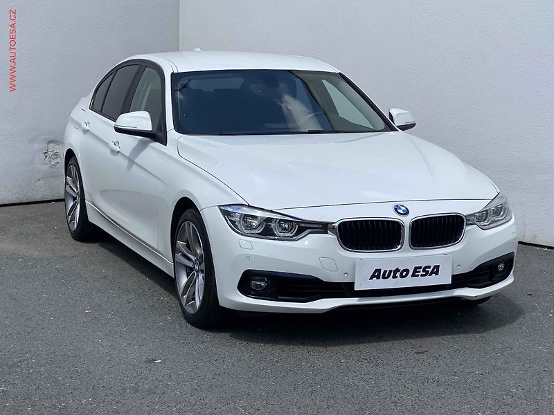 BMW Řada 3 (2018) 1.5i 318i, ČR, Advantage - fotografie inzerátu