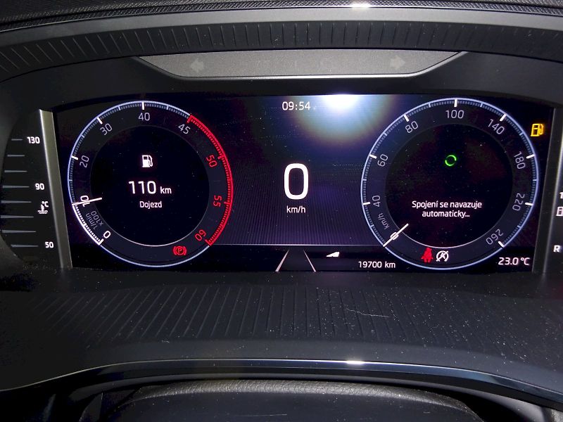 Škoda Octavia (2023) STYLE TD 110/2.0 M6F Navi pake - fotka 14 z 23