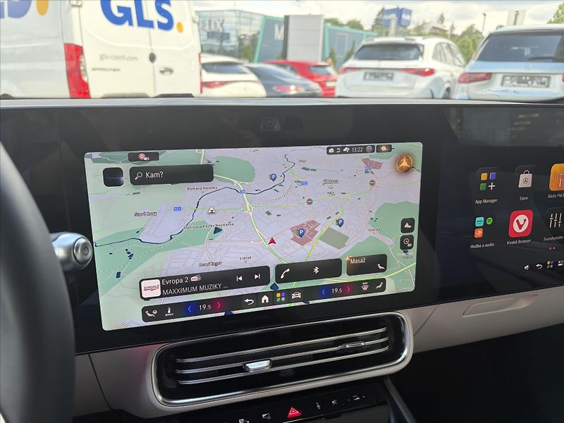 Mercedes-Benz CLA 200 Progressive Premium - fotka 8 z 30