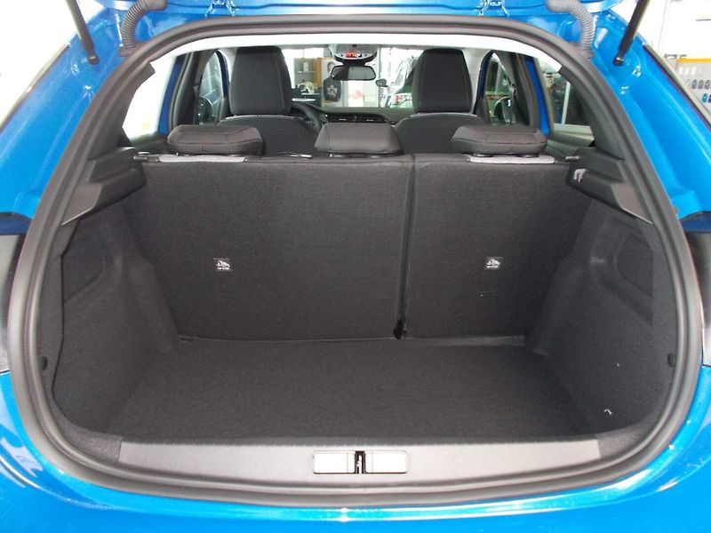 Opel Corsa (2026) Edition 1.2 TURBO (74kW/100k) - fotka 8 z 27