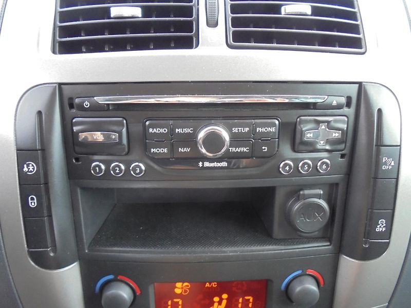 Citroën Jumpy (2014) 2.0 HDI- AUTOMAT- NAVI- 8.MÍST - fotka 12 z 15