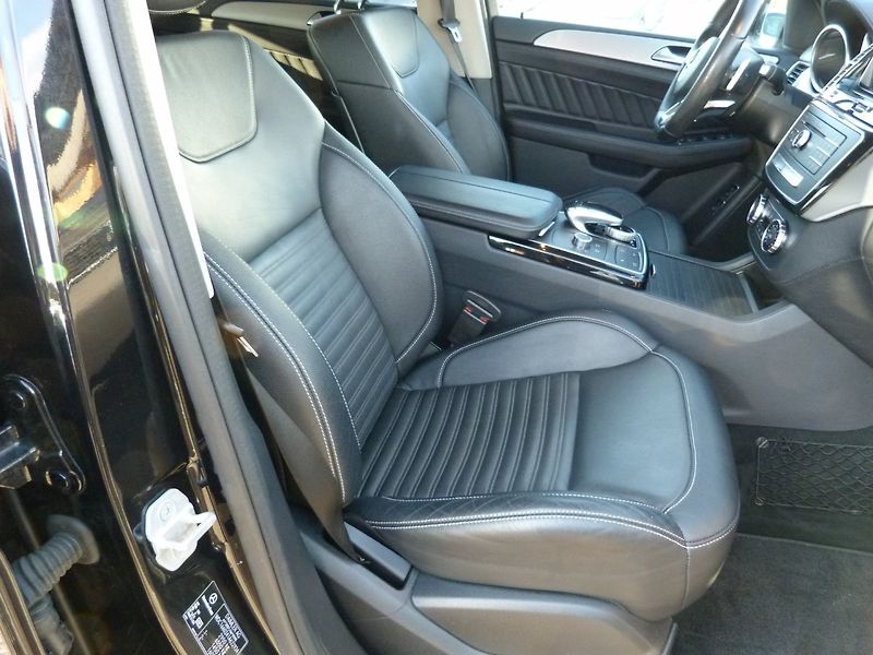 Mercedes-Benz GLE 350 D - fotka 16 z 21