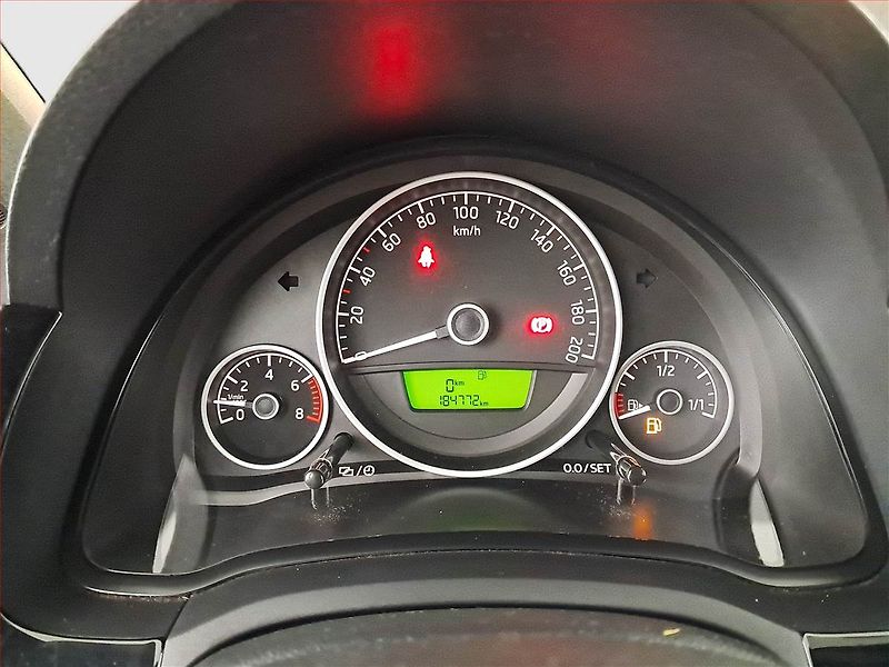Škoda Citigo (2015) Monte Carlo 1.0 MPI, nová STK - fotka 11 z 17
