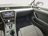 Volkswagen Passat (2022) 2.0 TDI - náhled 8