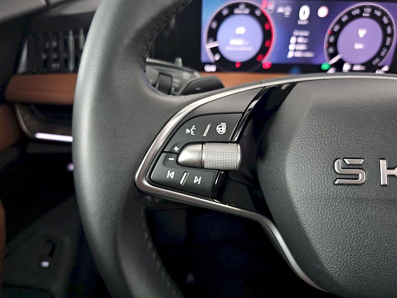 Škoda Superb (2025) Combi 2.0TDI 142kW 4X4 Laurin - fotka 9 z 35