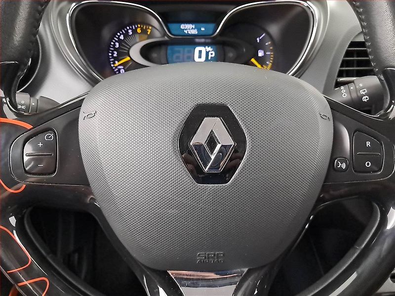 Renault Captur (2013) 1.2 TCe, Automat, Tempomat - fotka 15 z 16