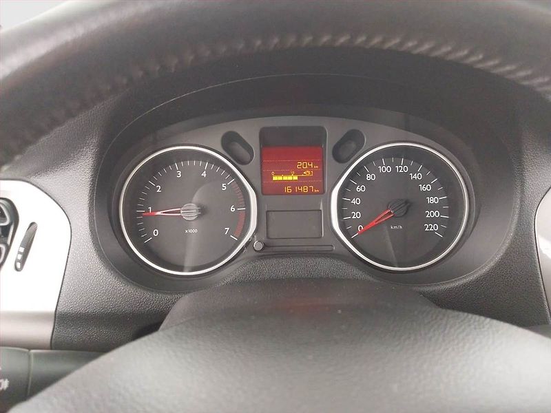 Citroën C-Elysée (2016) Exclusive 1.2 PureTech - fotka 11 z 17