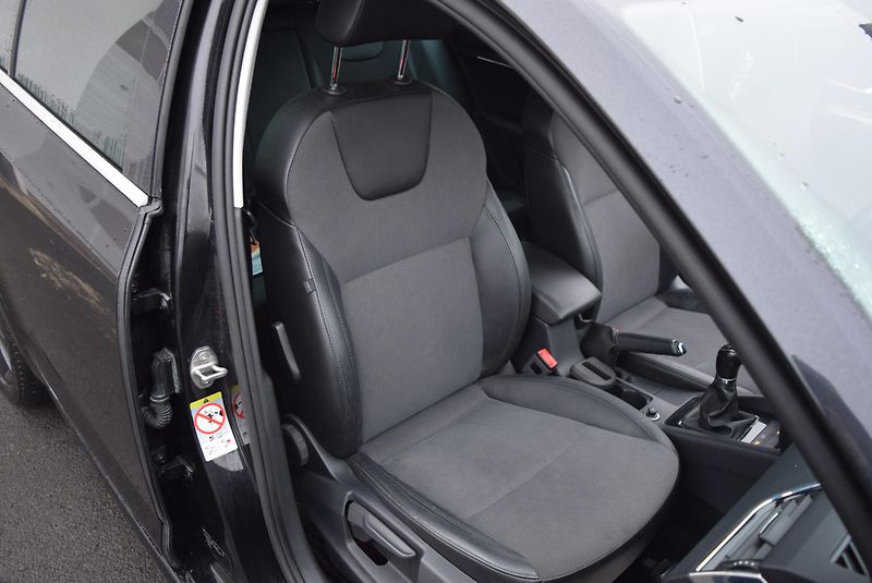 Škoda Octavia (2018) 1.5TSI 110kwSTYLE FULL LED TAŽ - fotka 38 z 50