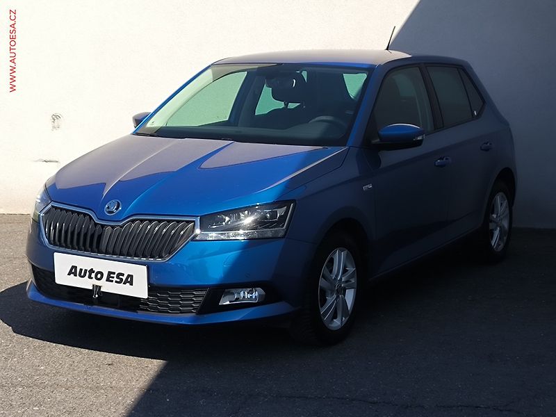 Škoda Fabia (2019) 1.0 TSI, 2.maj,ČR, LED - fotka 3 z 21