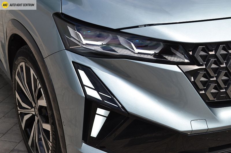 Renault Espace ICONIC E-TECH FULL HYBRID 200k - fotka 8 z 79