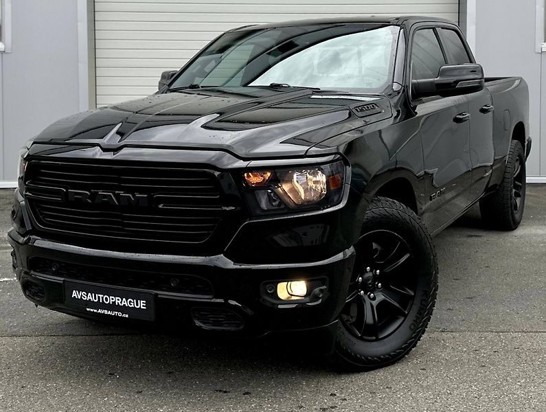 Dodge RAM (2021) 5.7 V8 HEMI LONG STAR ETORQUE - fotka 3 z 27