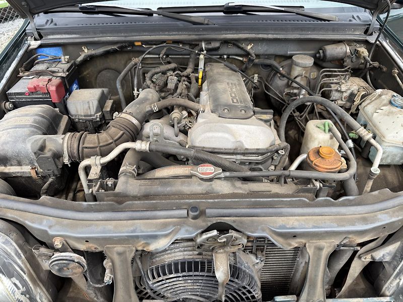 Suzuki Jimny 1,3i 4x4 TAŽNÉ - fotka 15 z 15