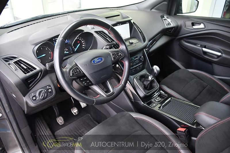 Ford Kuga 1.5TDCi ST-Line  - fotka 9 z 51