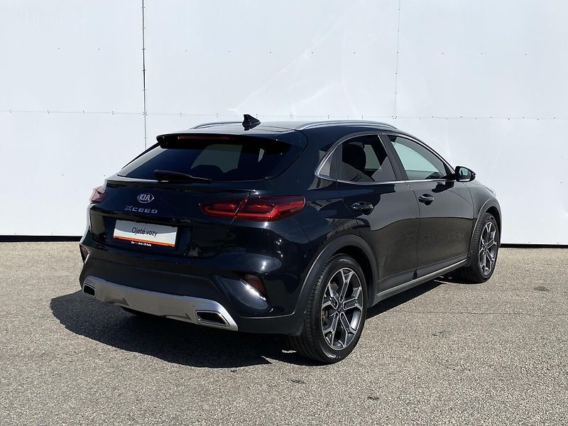 Kia XCeed 1.4 T-GDI 103 kW - fotka 2 z 25
