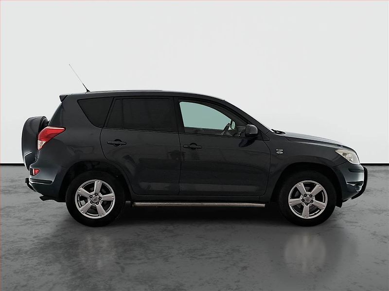 Toyota RAV4 (2008) 2.2 D-4D, 4X4, Navi, Tempomat - fotka 6 z 16