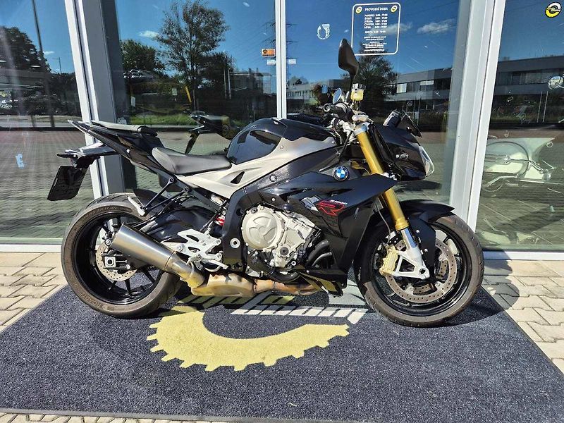 BMW S 1000 R (2016) - fotka 3 z 19