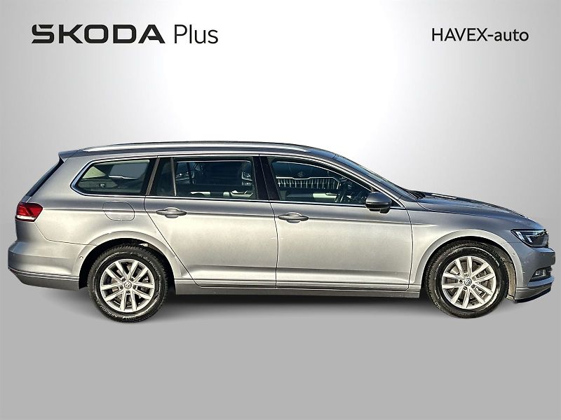 Volkswagen Passat (2018) Variant 2.0 TDI DSG Comfortlin - fotka 3 z 27