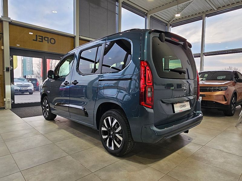 Opel Combo Elegance Plus L1 1,5 CDTi MT6 - fotka 4 z 33