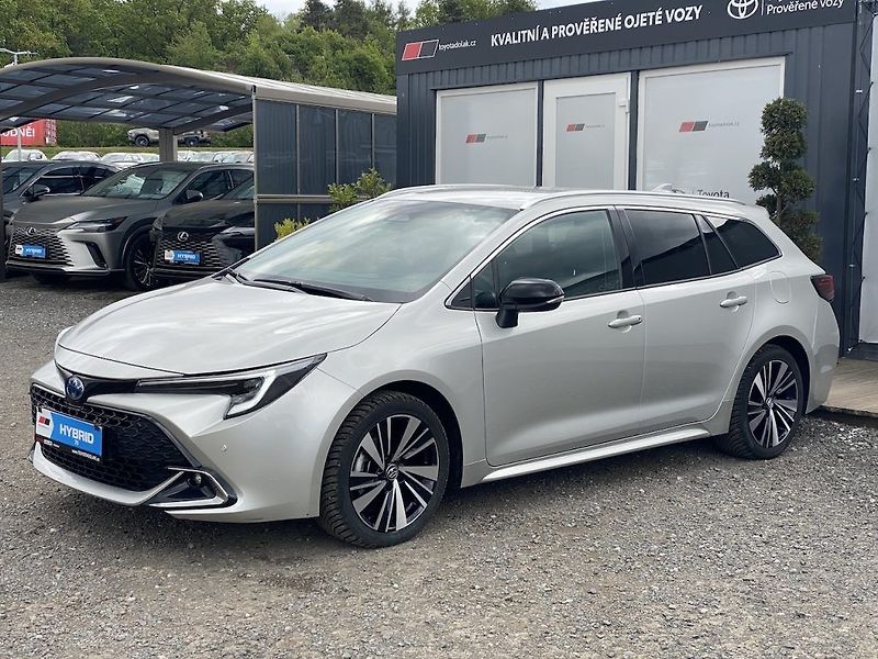 Toyota Corolla 1.8HEV, ČR-1m, Style, DPH - fotka 3 z 32