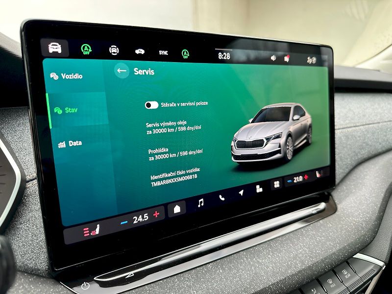 Škoda Octavia (2024) 1.5 TSI 110kW MHEV Top Selecti - fotka 16 z 25
