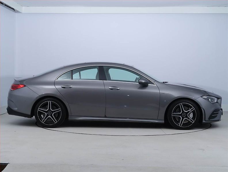 Mercedes-Benz CLA (2022) 35 AMG - fotka 6 z 21