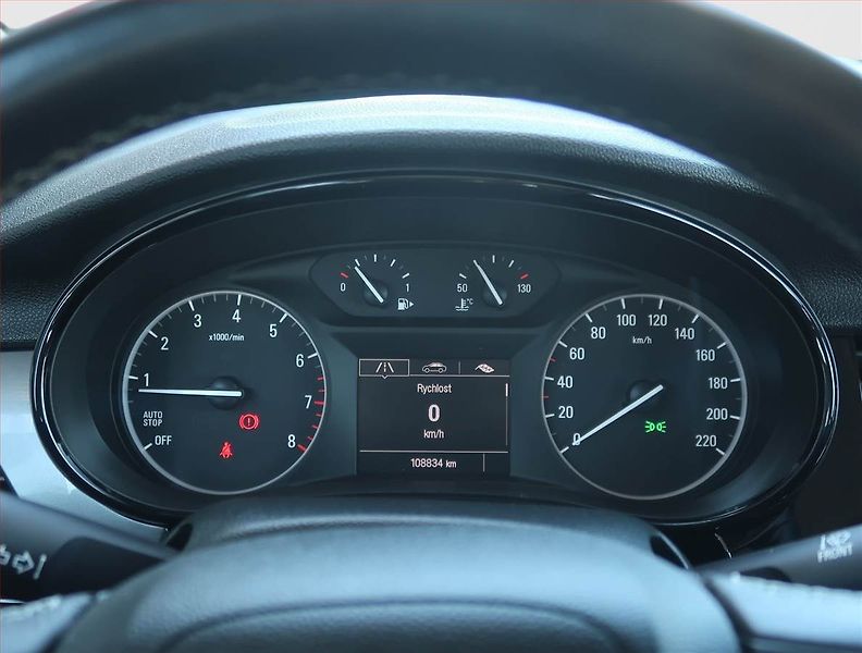 Opel Mokka (2018) 1.4 Turbo, Serv.kniha - fotka 11 z 26