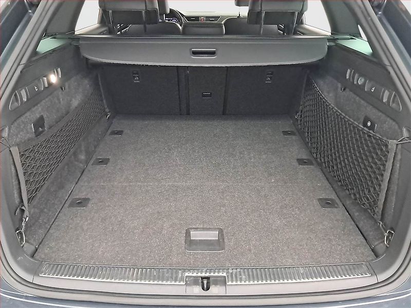 Škoda Superb (2019) Laurin&Klement 2.0 TSI - fotka 14 z 25