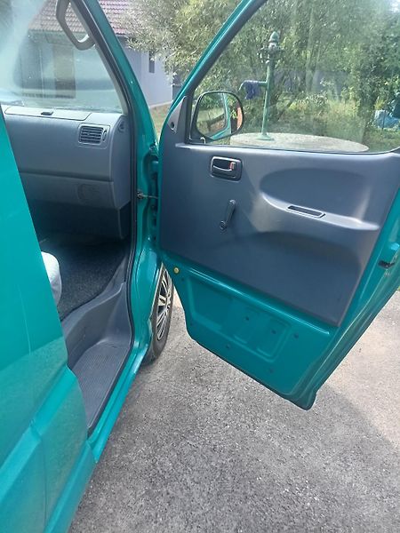 Toyota Ostatní (2002) VELMI SPOLEHLIVÉ VOZIDLO - fotka 16 z 18