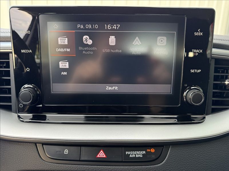 Kia Ceed 1,6 CRDi SW FRESH DPH 1.maj ČR - fotka 40 z 50