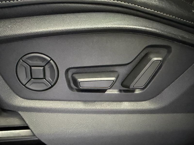 Audi Q7 50 TDI QUATTRO S-LINE, PANORAM - fotka 24 z 32
