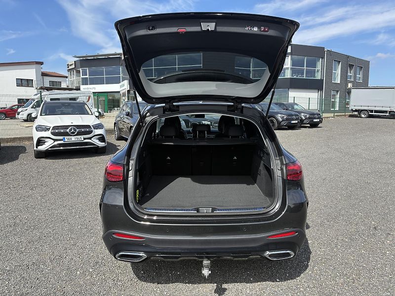 Mercedes-Benz GLC (2025) 220d 4MATIC - fotka 6 z 15