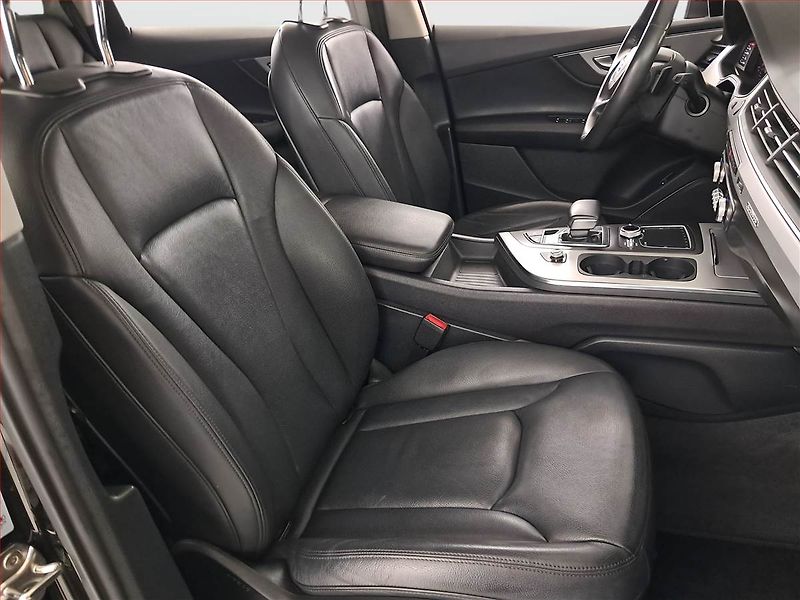 Audi Q7 (2019) 45 TDI - fotka 9 z 26