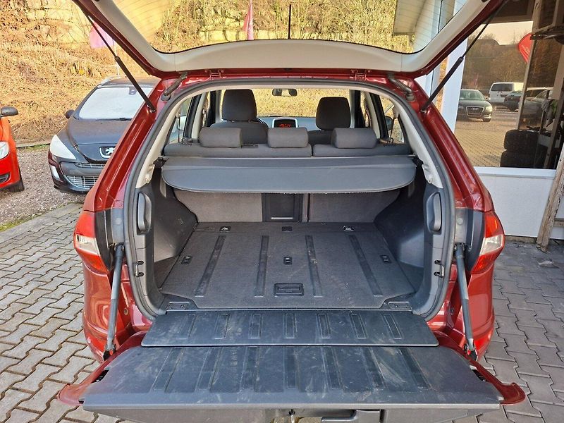 Renault Koleos (2009) 2.0dCi 110kW 4WD -NOVÉ V ČR - fotka 30 z 36