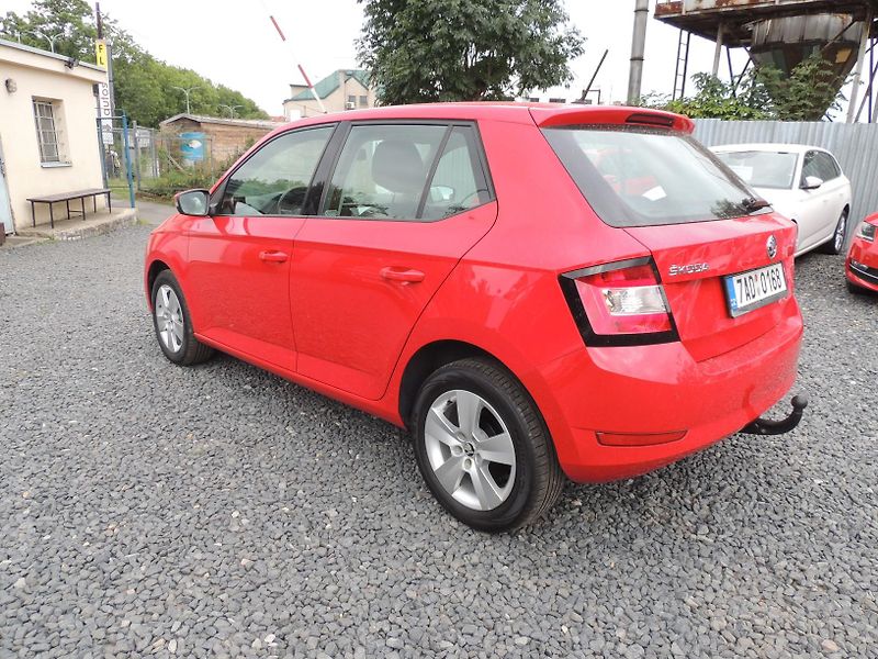 Škoda Fabia (2018) 1.0MPi,55kw,Amb,1.maj,ČR - fotka 7 z 43