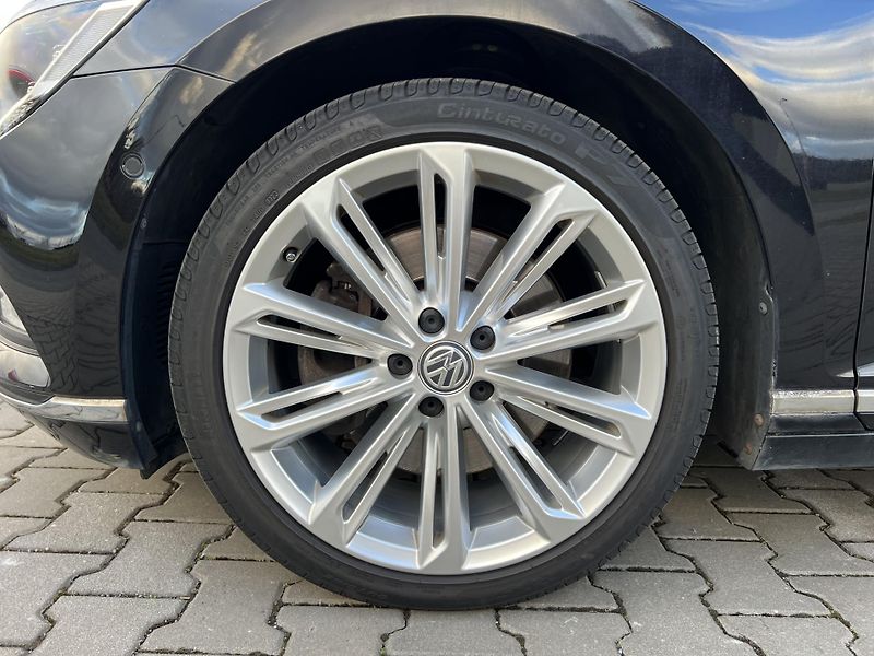 Volkswagen Passat (2016) 2.0TDI, 4motion, Automat DSG - fotka 29 z 41