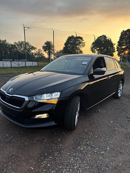 Škoda Scala (2022) Škoda Scala 1.0 TSI 81 kW, 202 - fotka 10 z 12