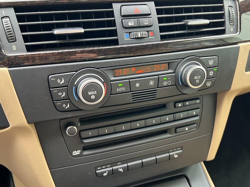 BMW M3 Perfektní Stav - fotka 18 z 21