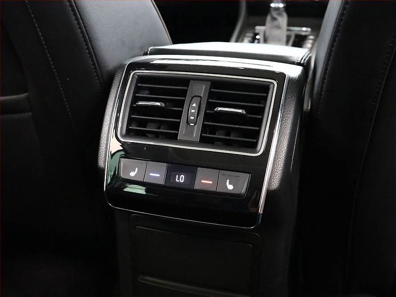 Škoda Superb (2020) 2.0 TDI - fotka 23 z 24